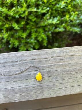 Kendra Scott Kiri Yellow Teardrop Pendant Necklace